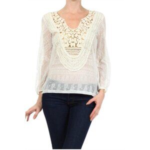 Hem & Thread Lace Crochet Neck Pullover Top in Off White/Ivory - Sz S